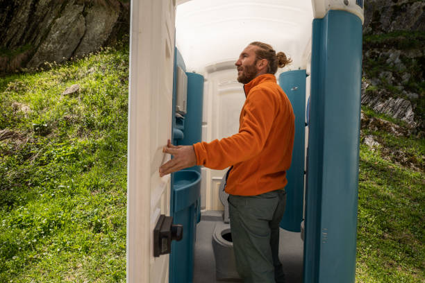 Best Portable toilet rental cost  in Newington, VA